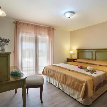 Vryonis By Vintage Travel * Fiskardo